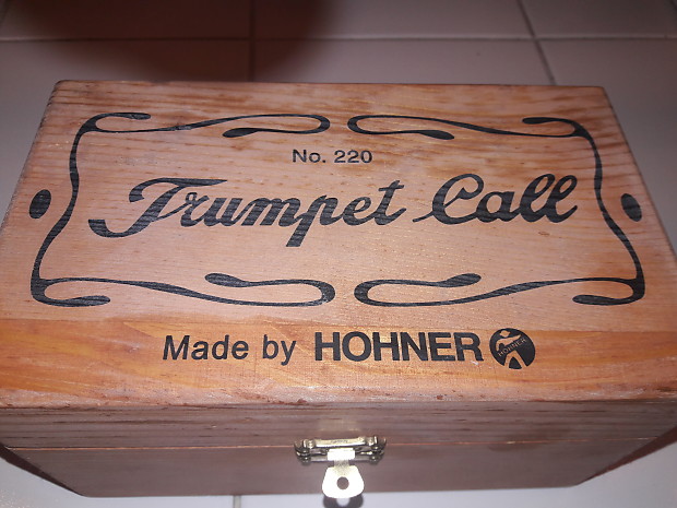 ORIGINAL HOHNER TRUMPET CALL HARMONICA WITH ORIG BOX NEAR