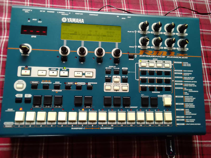 Yamaha RM1x Sequence Remixer 2000s - Blue