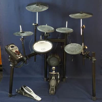 Roland TD-11K V-Drum Electronic Kit w/BD Pedal - Used