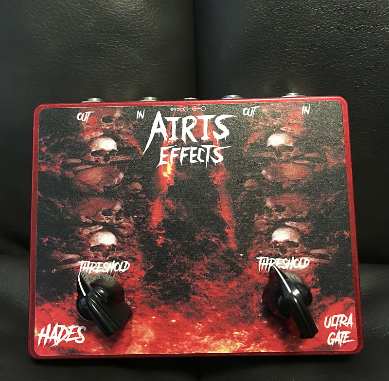 Airis effects Hades ultra gate Red Reverb