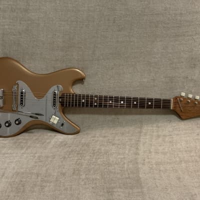 Vintage 1960’s JVC Victor Nivico Astrotone Unitone Model EG-35 Surf Guitar Gold Finish MIJ Japan Teisco Clean! image 2