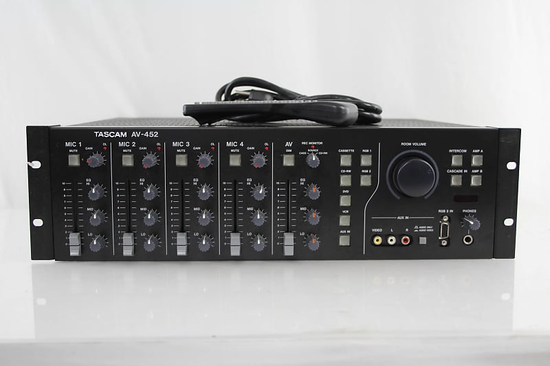 TASCAM 　AV-452　　パワードミキサー TASCAM AV-452 PRESENTATION MIXER/AMPLIFIER with REMOTE | Reverb