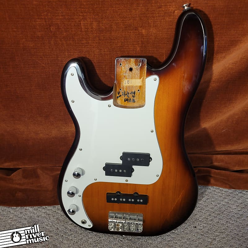 Squier Standard Series Lefty P/J Bass Sunburst Loaded Body