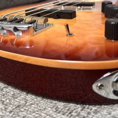 Sire Marcus Miller V9 2021 w/Upgrades - Brown Sunburst image 9