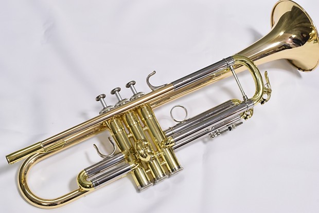 Yamaha YTR-800G Bb Trumpet