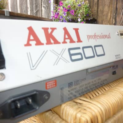 Akai VX600 image 7