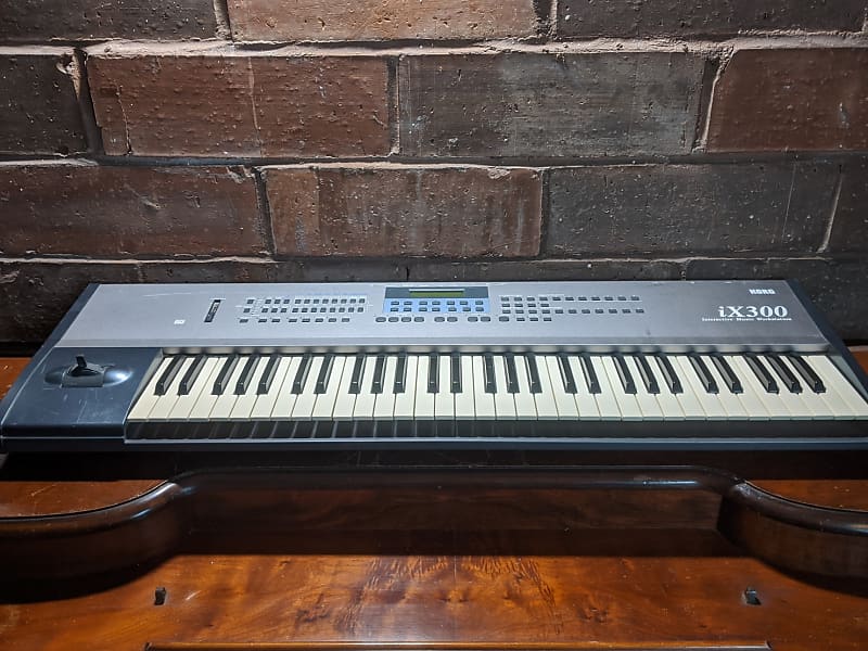 ix300 Digital Keyboard Reverb