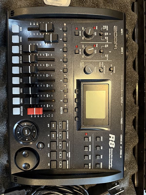 DTM・DAW ZOOM R8 R8 Recorder | Buy Now | ZOOM