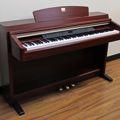 Yamaha Clavinova CLP-230 Satin Mahogany | Reverb