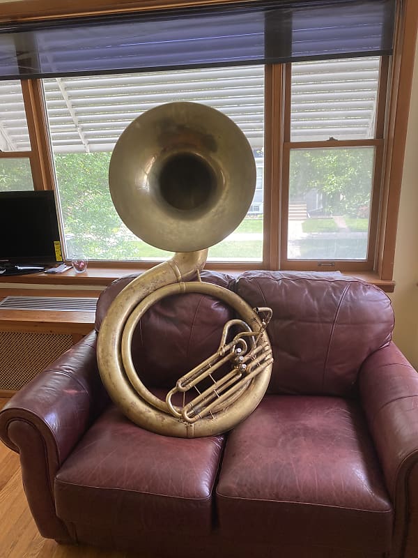 Sousaphone Holton Sousaphone Brass/ Laquera Reverb
