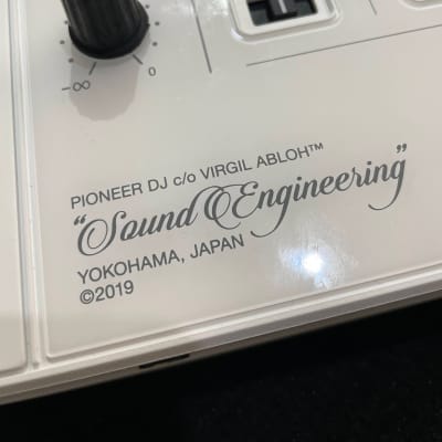 Pioneer DDJ-1000-OW 2021 Off-White Edition (WHT / ORG) image 2