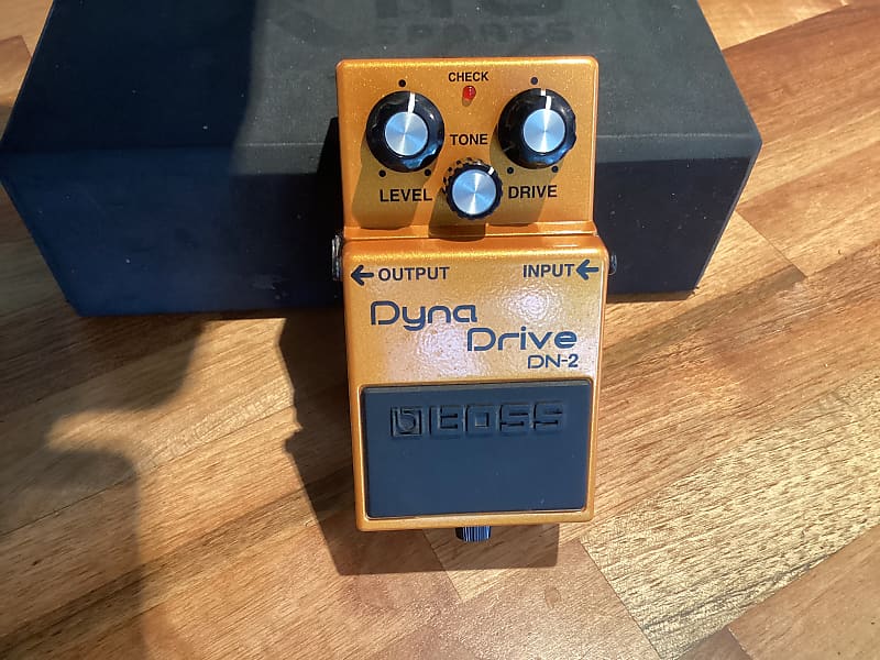 Boss DN-2 Dyna Drive