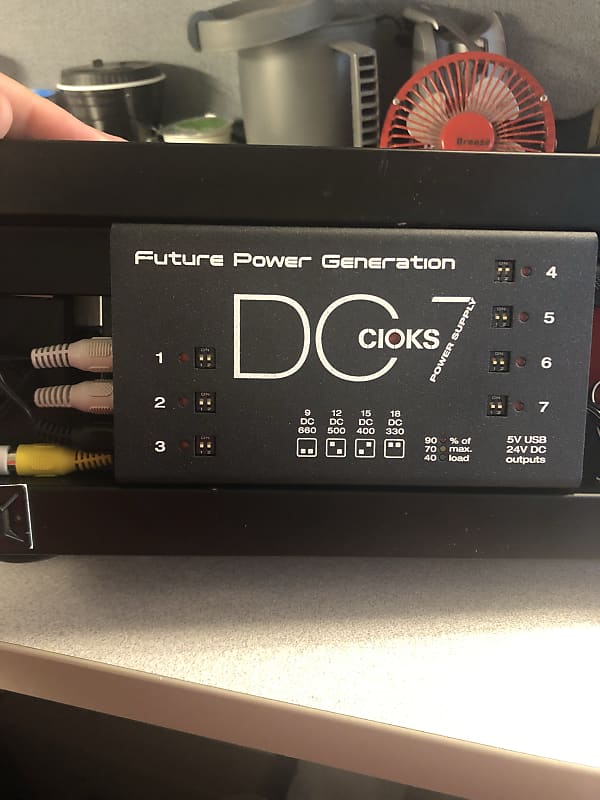 Cioks DC7 w/ Grey & Yellow Adapters to power HX Stomp Reverb