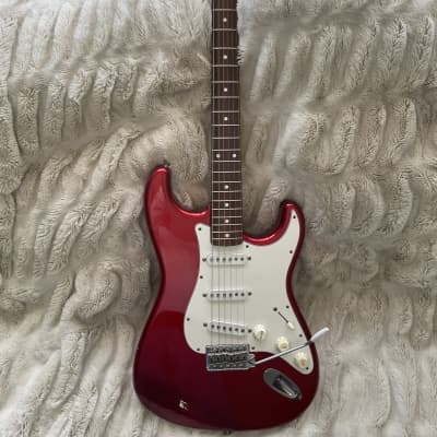 Fender Stratocaster ST-62 MIJ 1997 - Red image 1