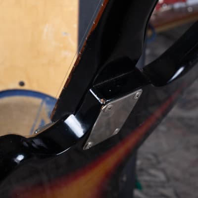 Supro Lexington 1960s - Sunburst image 15