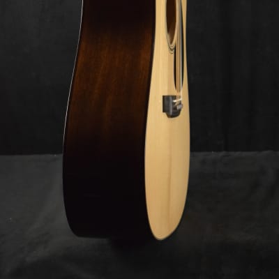 Martin D-18 Modern Deluxe Natural image 3