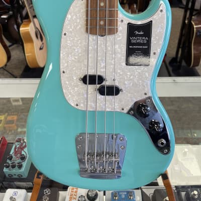 Fender  Vintera Mustang Bass 2022 Seafoam Green image 1