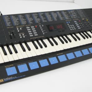 Vintage Yamaha PSS 680 2 Operator FM Portasound Synthesizer w MIDI 