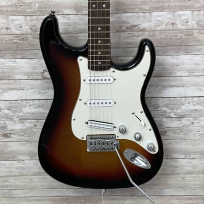 Squier Standard Stratocaster FSR Black w/ Matching Headstock