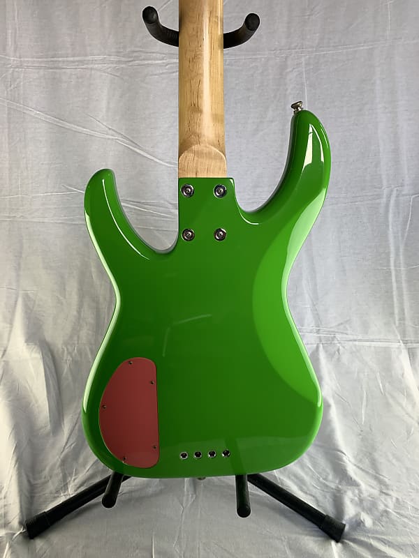 Fleabass Flea Bass Model 32 Green/Pink Punk Bass