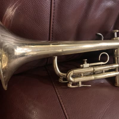 Olds Ambassador A-10 Bb Trumpet (Fullerton, CA) (1974) SN 901564 image 4