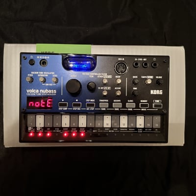 Korg Volca NuBass Vacuum Tube Synthesizer, 16-Step Sequencer, Tube