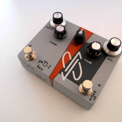 dpFX Pedals - FuzZ-2 Bass (w/ dry-Blend, Mids-Scoop & Octave-Up function) image 5