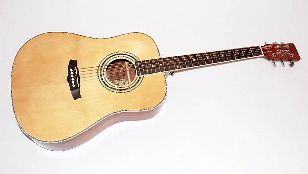 Tanglewood Discovery TD8 G Dreadnaught Acoustic Guitar w Case