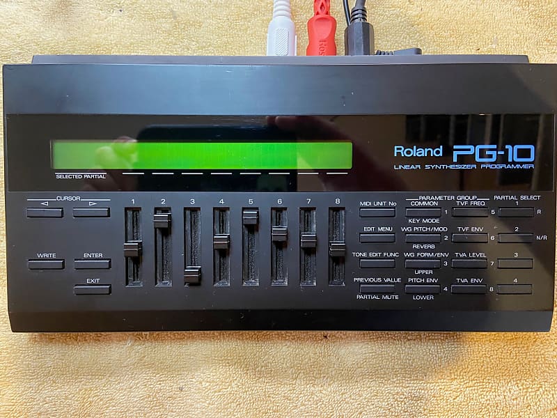 Rare Roland PG-10 programmer for D-10/D110/D-20 synth