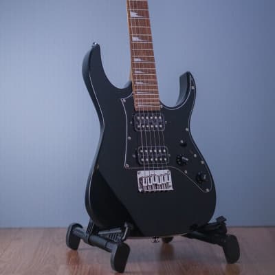 Ibanez GRGM 6 String Solid-Body Electric Guitar Black Night - Left