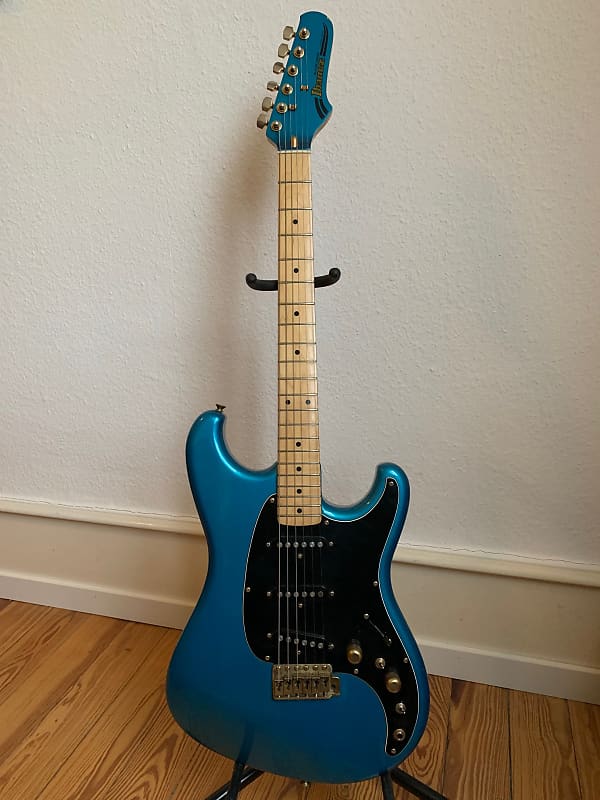 Ibanez Blazer Bj. 1981 - Maple Neck Metallic Blue Matching | Reverb