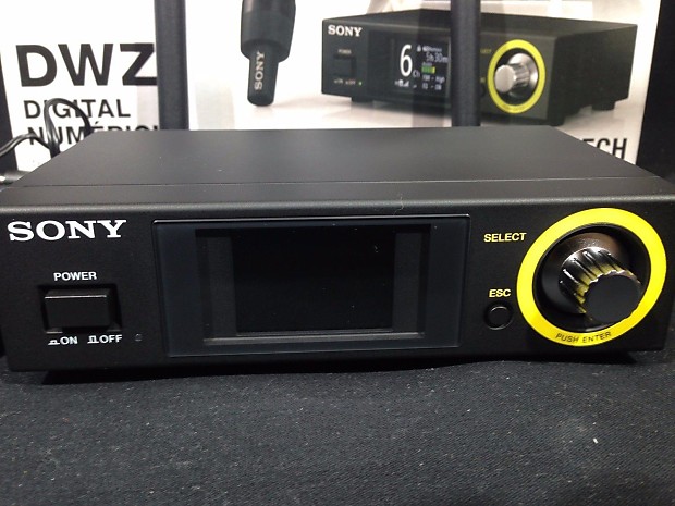 ②デジタルワイヤレスマイク システム DWZ-M70 DWZ-M70 DWZ Series Microphone With Handheld Transmitter