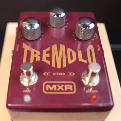 MXR M159 Stereo Tremolo | Reverb
