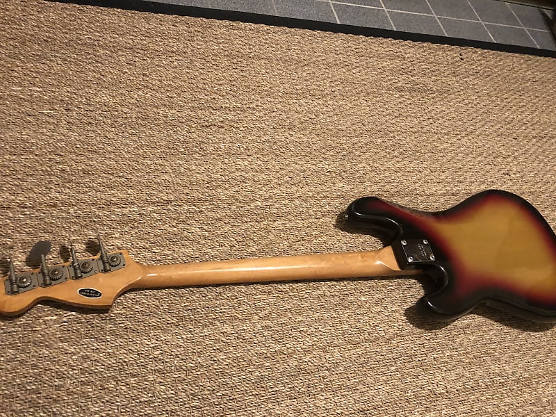 Greco 1978年製 プレシジョンベース Precision Bass Greco Precision Bass 1978 Custom Colour Gold/Silver Sparkle