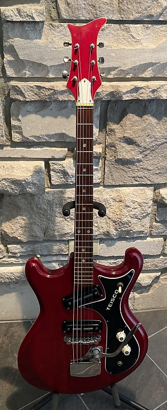 Teisco  V-2 Made in Japan 1968 - Red image 1