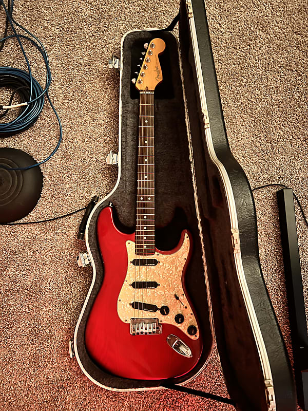 1995 Fender Strat Plus Deluxe with Rosewood Fretboard Crimson Burst image 1