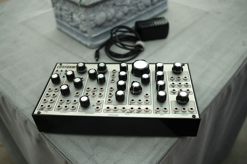 Pittsburgh Modular Original SV-1 Blackbox (2019) - Rev1 image 1