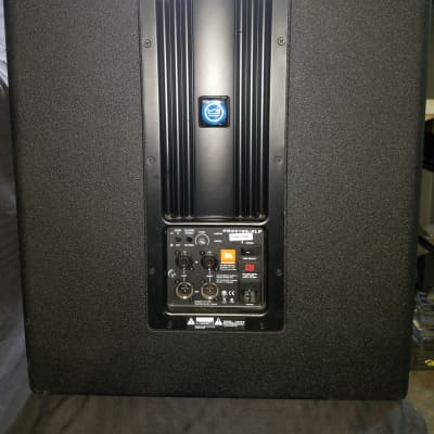 Jbl 2024 prx618s subwoofer