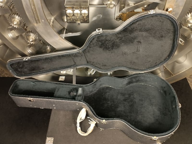 Used hard store guitar case