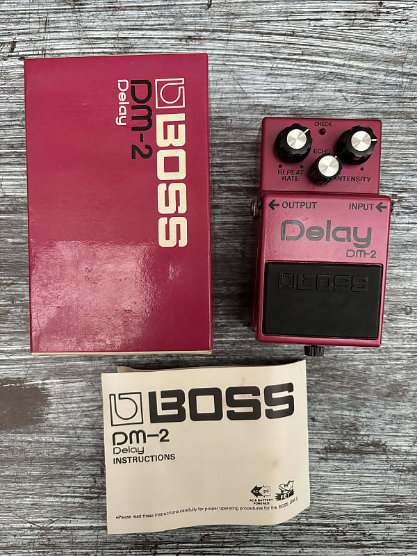 Boss DM-2 Delay 1982 MN3005 Chip MN3101 EX COND IN BOX