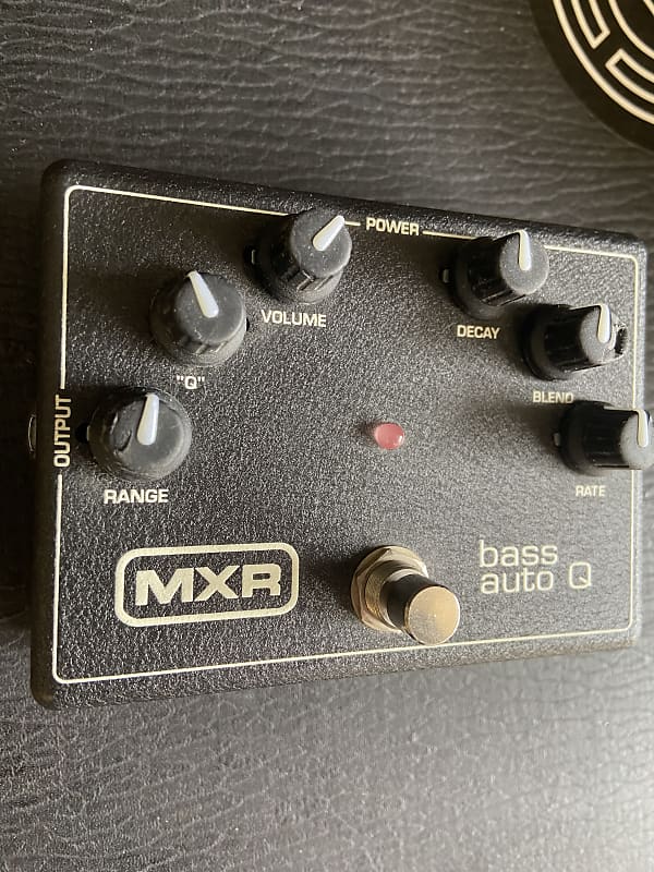 MXR M188 Bass Auto Q | Reverb