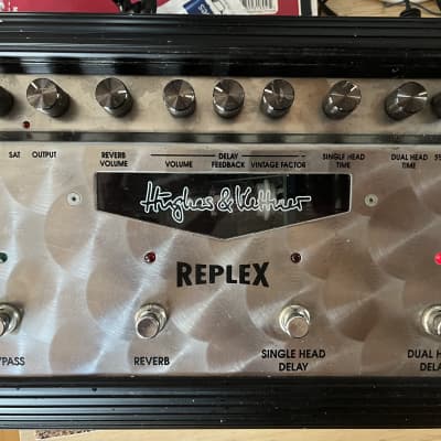 Hughes & Kettner Replex