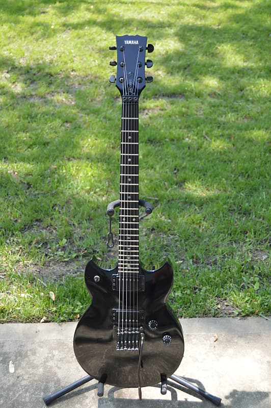 Yamaha SBG 1300TS 80's black | Reverb