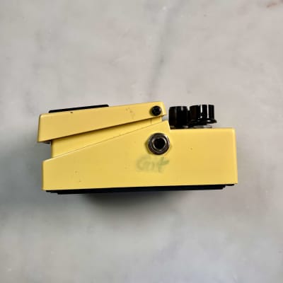 Boss SD-1 Super OverDrive (Black Label) 1982 - Yellow - Made in Japan - With box SKU0083 image 5