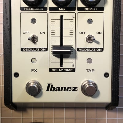 Ibanez ES2 Echo Shifter | Reverb