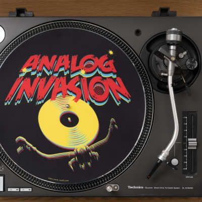 RockonWall Vinyl Record Player Felt Turntable Mat - Analog Invasion image 4