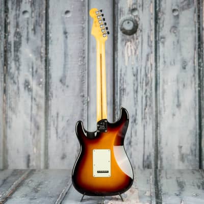 Fender American Ultra Stratocaster, Rosewood Fingerboard, Ultraburst *Demo Model* image 5