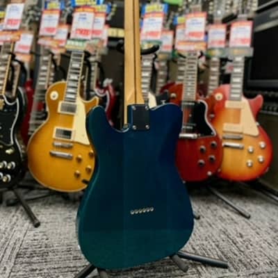 Fender Made In Japan FSR Hybrid II Telecaster Quilt Maple