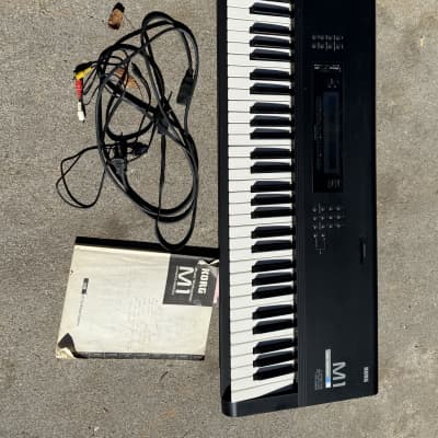 Korg M1 61-Key Synth Music Workstation 1990s - Black