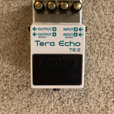 Boss TE-2 Tera Echo